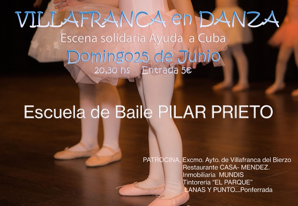 Actuación de la Escuela de Baile Pilar Prieto en el Teatro