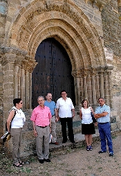 Foto de La Junta estudia un proyecto de conservación para la iglesia de Santiago de Villafranca del Bierzo