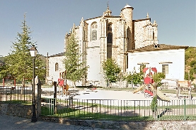 Foto de La Junta autoriza la restauración del retablo de la Virgen del Rosario de la Colegiata de Villafranca